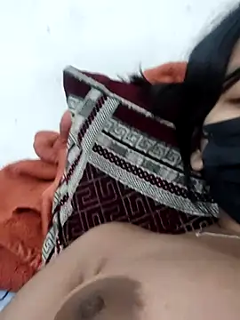 Billo  Queen   online show from April 2026 07:58:01 PM