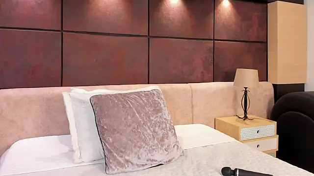 Sofia GomezA online show from April 2026 01:04:01 PM