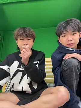 -OvO- online show from May 2026 11:04:02 AM