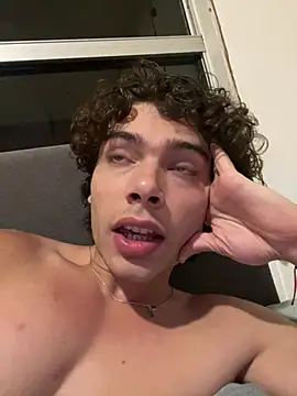 Jokerquin69 online show from April 2026 05:32:01 AM