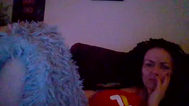 shyhornymommy online show from April 2026 12:36:02 AM