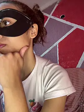 gabrielasausa30 online show from June 2026 01:47:02 AM