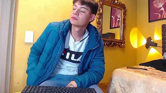 luckk  online show from April 2026 06:13:01 AM