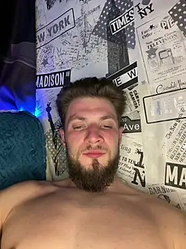 JimmiBoomBoom online show from April 2026 07:58:02 PM