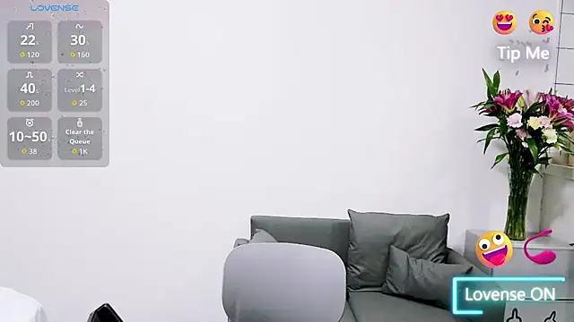 youyou-55 online show from April 2026 12:15:02 PM