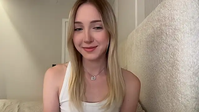 Kattie Petite online show from July 2026 04:36:01 PM