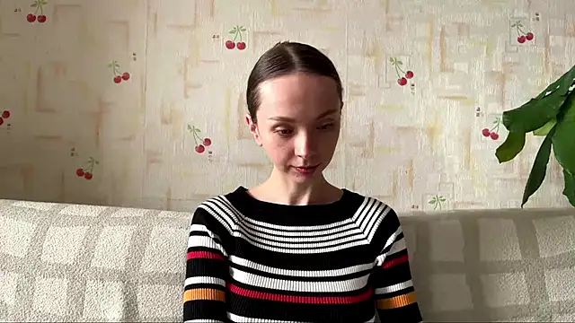 AdriannaBill online show from April 2026 03:03:01 PM