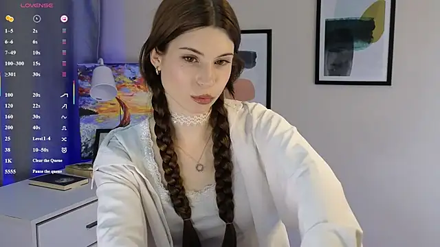 Umia Bordered online show from May 2026 04:14:02 PM