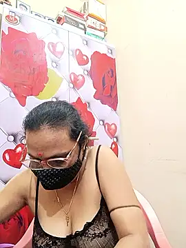 Sanjanabiswas947 online show from April 2026 07:58:01 PM