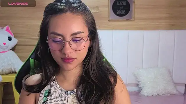 Snapshot of grecia_soler_a chatting on May 2026 01:05:01 PM grecia soler a online show from May 2026 01:05:01 PM
