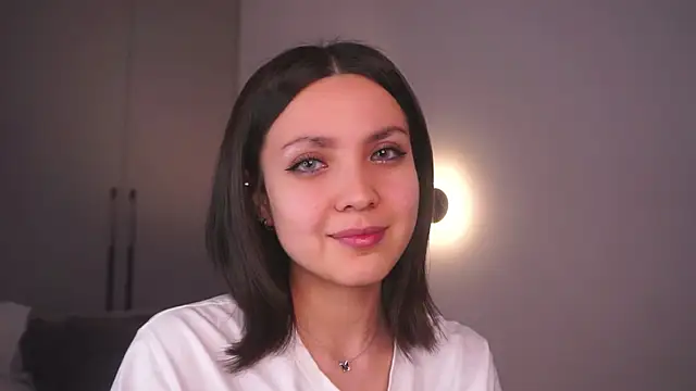 ElviraGounder online show from April 2026 05:21:02 AM