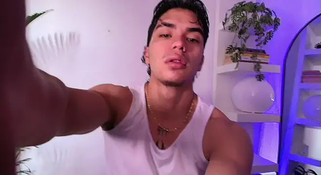 andyypalmer  online show from April 2026 11:23:01 AM