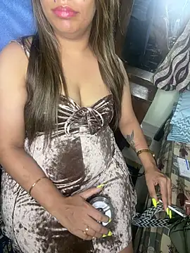 Jasmine lovel online show from May 2026 10:39:02 PM