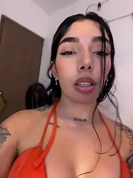Snapshot of milasantana_ chatting on June 2026 02:24:02 AM milasantana online show from June 2026 02:24:02 AM