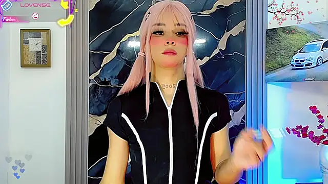 Snapshot of moon_sweet- chatting on May 2026 03:44:02 AM moon sweet- online show from May 2026 03:44:02 AM