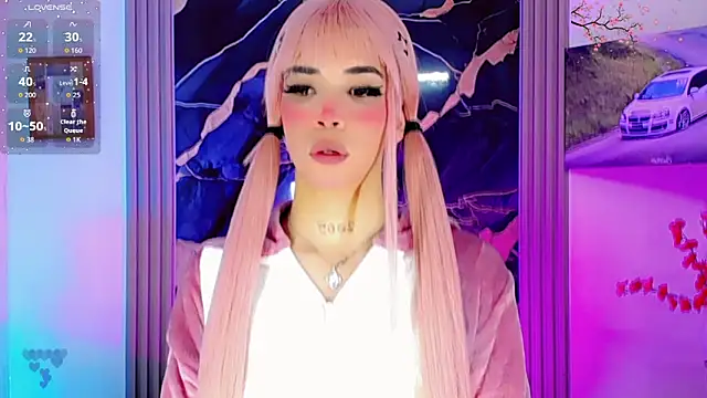 Snapshot of moon_sweet- chatting on May 2026 03:58:02 AM moon sweet- online show from May 2026 03:58:02 AM
