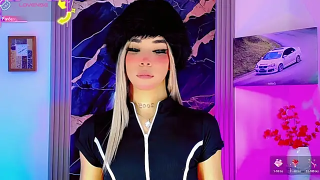 Snapshot of moon_sweet- chatting on May 2026 03:15:01 AM moon sweet- online show from May 2026 03:15:01 AM
