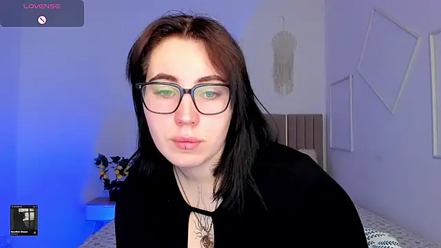 Shiraazsh  online show from April 2026 05:21:02 AM