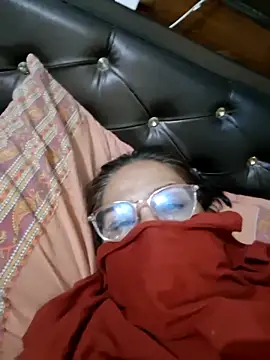 Shalini3456 online show from April 2026 09:52:01 AM