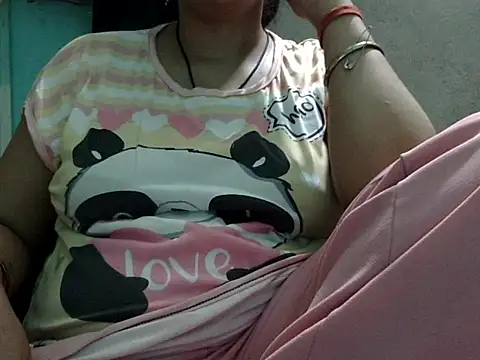 Sexy Mahekk online show from May 2026 04:25:02 PM