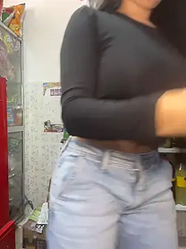 Sara fun online show from April 2026 06:32:02 PM