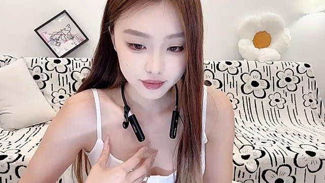 IAIA iris online show from April 2026 07:58:01 PM