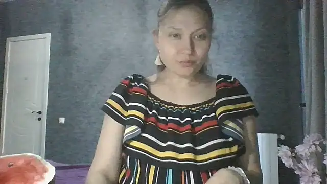 Aphrodisiaque  online show from May 2026 02:06:02 AM
