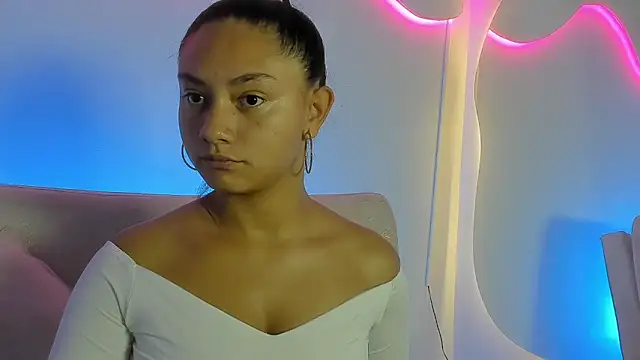 VenusBlazzer online show from June 2026 01:48:02 PM