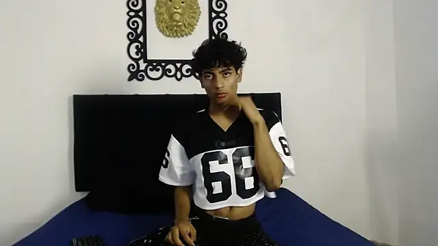 SinBoy  online show from April 2026 11:19:02 AM