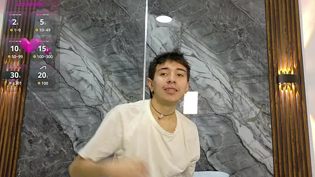 Snapshot of NoahWalker__ chatting on July 2026 11:05:01 AM NoahWalker online show from July 2026 11:05:01 AM