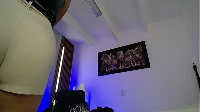 Lunaa Scarlett online show from April 2026 08:09:02 PM