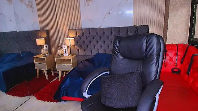 ZafiraVelvet online show from April 2026 07:58:01 PM