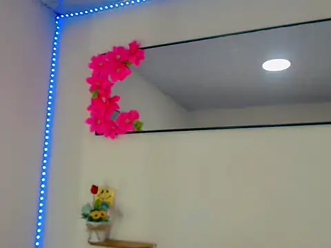 Darianna A online show from May 2026 09:22:01 PM