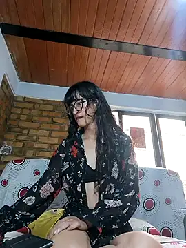 Friends with benefitsss online show from April 2026 09:39:33 PM