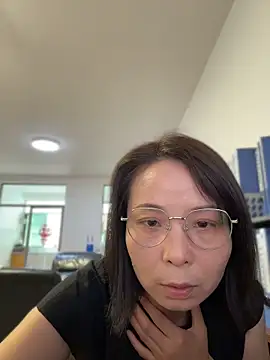 Snapshot of lisha521 chatting on June 2026 01:08:02 AM lisha521 online show from June 2026 01:08:02 AM