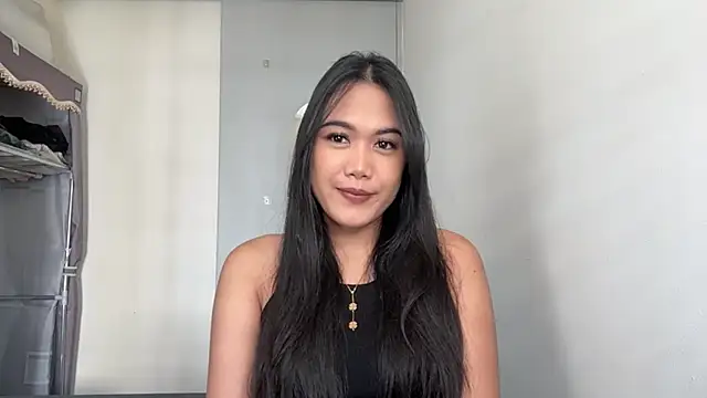 MaggieCahue online show from April 2026 03:06:02 AM