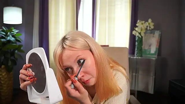 YulandaRasul online show from April 2026 11:45:02 AM