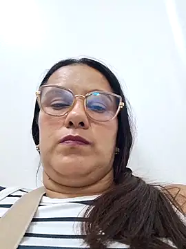 Snapshot of Samanta-42 chatting on May 2026 12:41:01 AM Samanta-42 online show from May 2026 12:41:01 AM