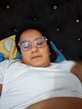 Snapshot of Samanta-42 chatting on June 2026 02:54:02 PM Samanta-42 online show from June 2026 02:54:02 PM