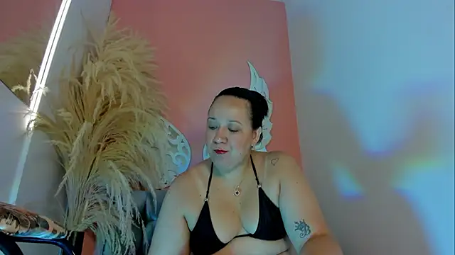 thiccylexxy  online show from April 2026 12:29:02 PM