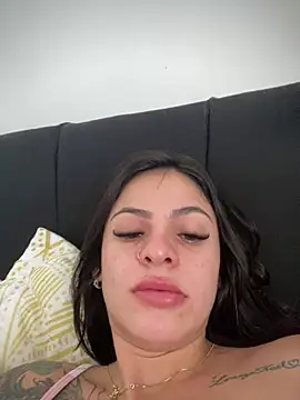 Livia-cortez online show from April 2026 12:19:02 PM