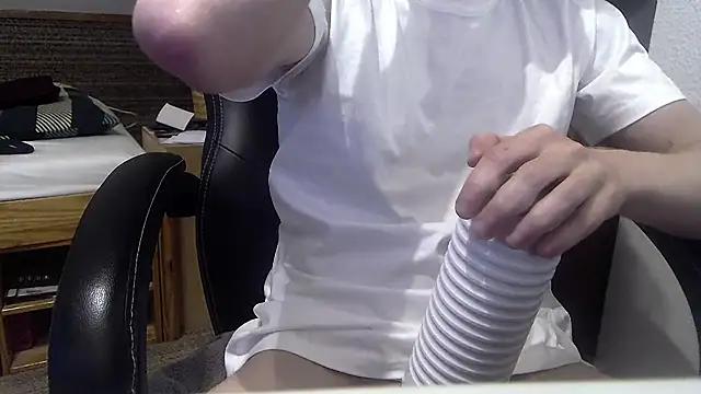 Milkyman7 online show from June 2026 07:56:01 PM