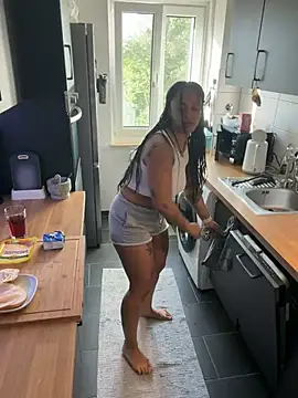 SweetPetiteNoir online show from June 2026 05:51:02 AM
