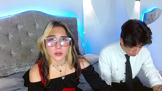 mrandmrsvixencs online show from May 2026 03:59:01 AM