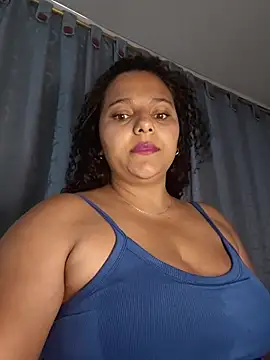 Snapshot of manuboobss chatting on May 2026 11:54:02 PM manuboobss online show from May 2026 11:54:02 PM
