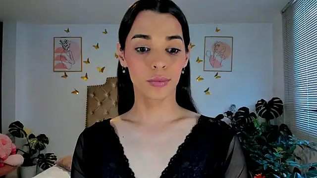bella grego online show from July 2026 02:21:01 PM