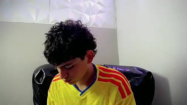 Yosepp cum online show from April 2026 03:53:01 AM