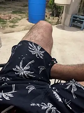 Cesarelpitoduro online show from April 2026 07:23:01 AM