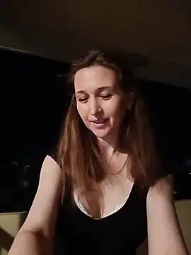 irresistibelle online show from June 2026 07:37:02 PM
