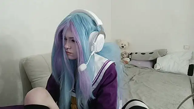 PollyFesta online show from April 2026 04:56:02 PM